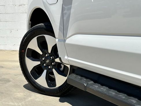 New 2025 Ford F150 Lightning Platinum image 20