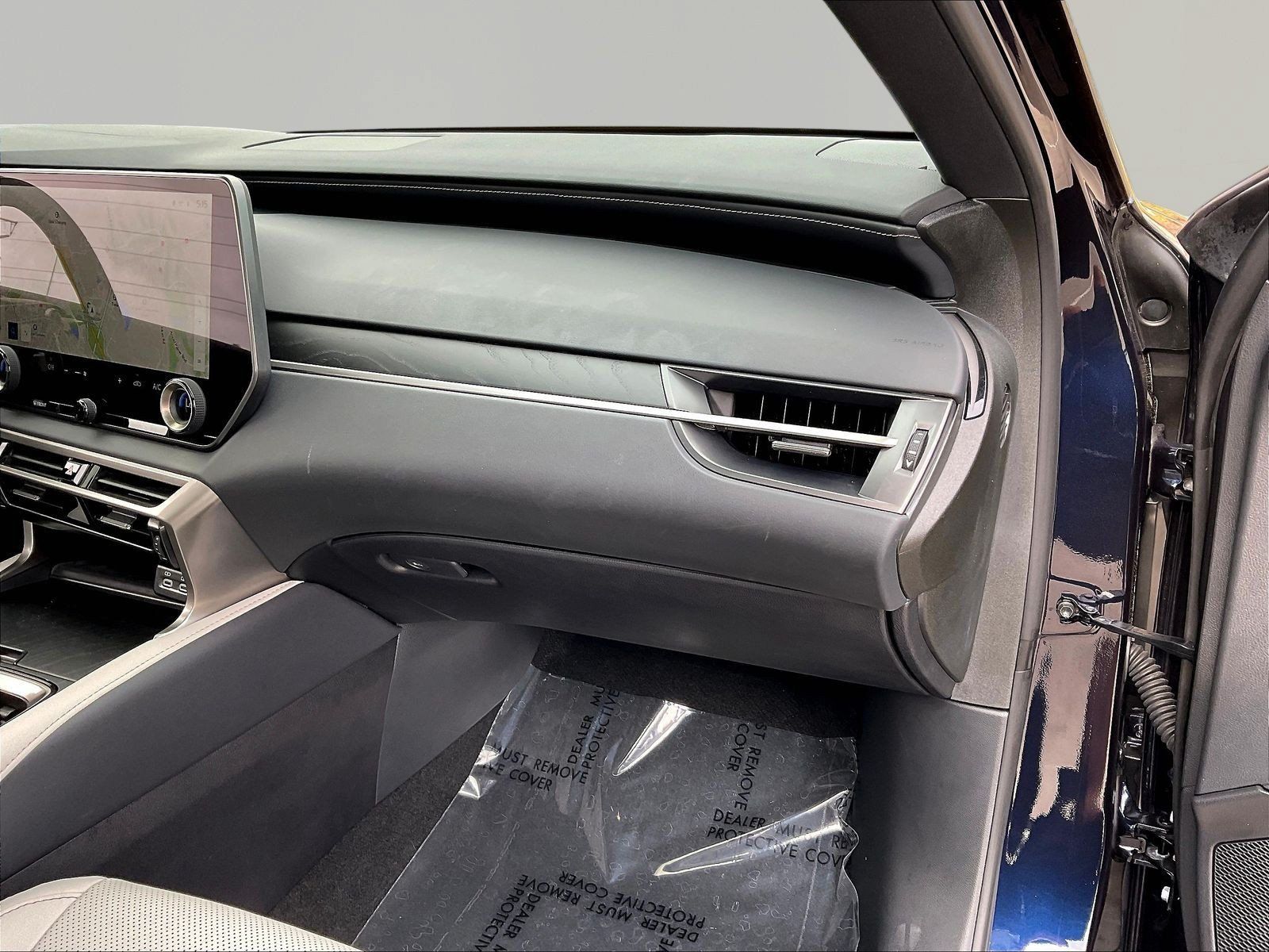 Used 2025 Lexus RX 350 Premium w/ Accessory Package (Z1) FWD image 26