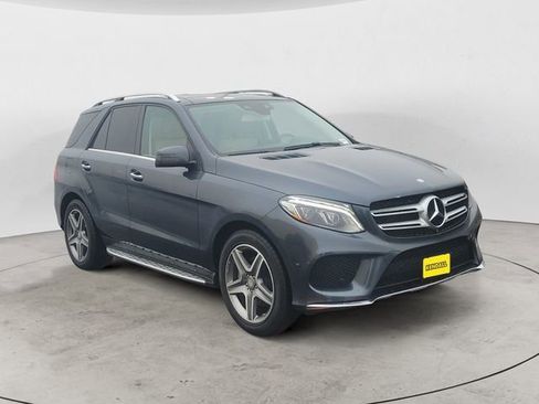 Used 2016 Mercedes-Benz GLE 400 4MATIC image 7