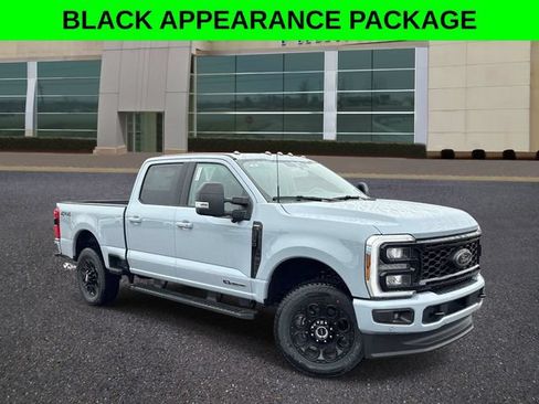 New 2026 Ford F250 Lariat w/ Black Appearance Package AWD/4WD image 1