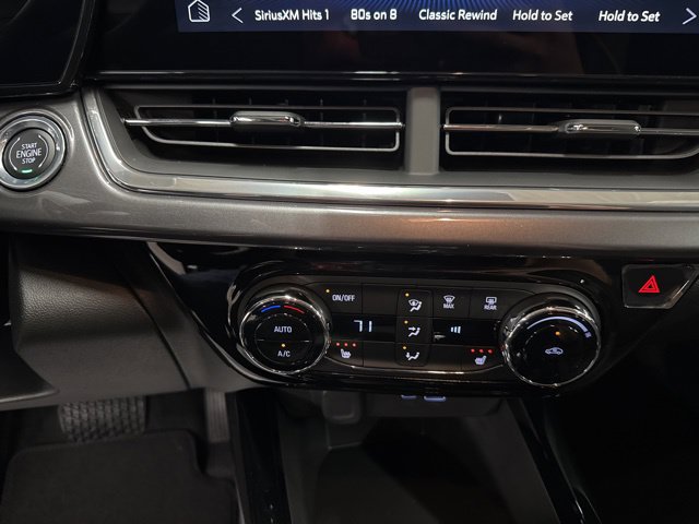 Used 2026 Chevrolet Trax ACTIV w/ Driver Confidence Package FWD image 16