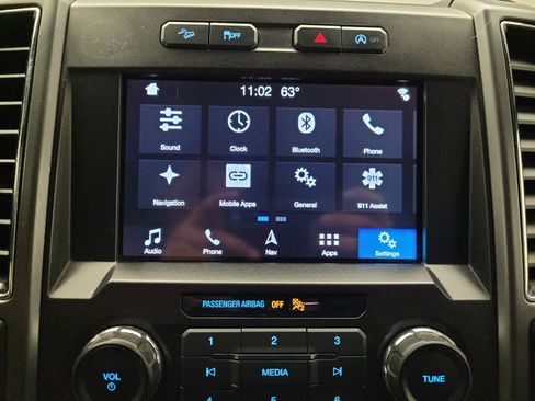 Used 2018 Ford F150 XLT w/ Equipment Group 302A Luxury AWD/4WD image 25