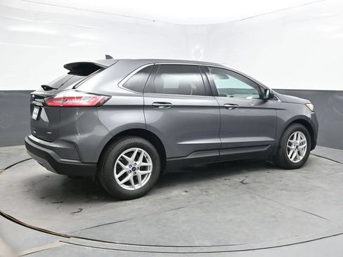 Used 2022 Ford Edge SEL AWD/4WD image 7