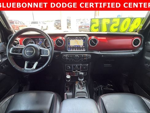 Used 2023 Jeep Gladiator Rubicon w/ Cold Weather Group AWD/4WD image 21