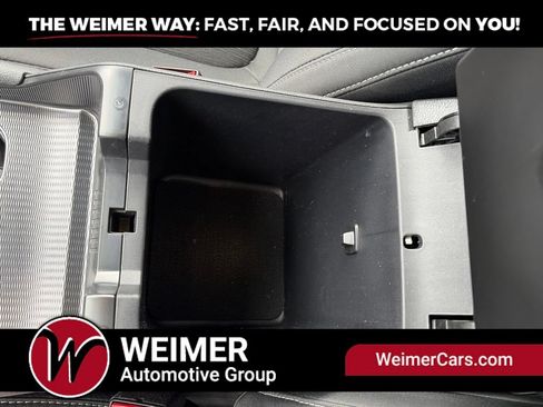 Used 2025 Jeep Grand Cherokee L Laredo w/ Luxury Tech Group I AWD/4WD image 39