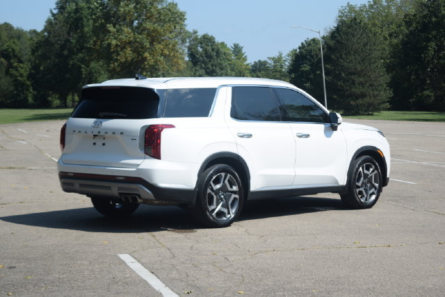 Used 2023 Hyundai Palisade SEL AWD/4WD image 28