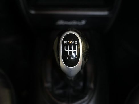 Used 2004 Porsche Boxster S image 33