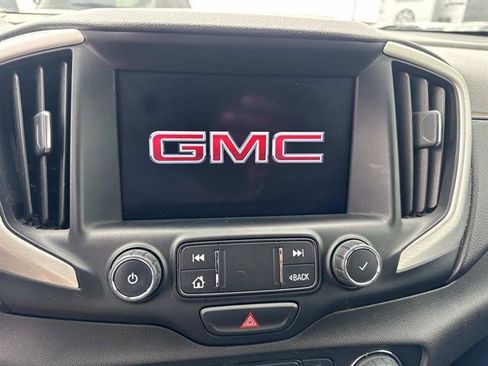 Used 2020 GMC Terrain SLT AWD/4WD image 16