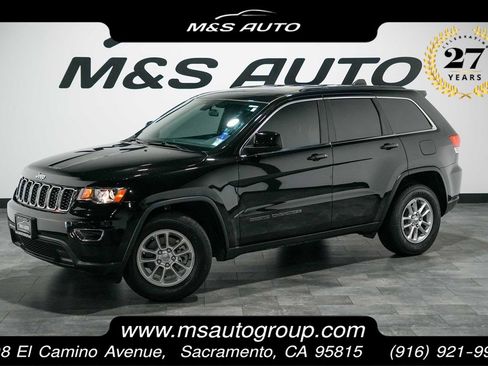 Used 2018 Jeep Grand Cherokee Laredo RWD image 1