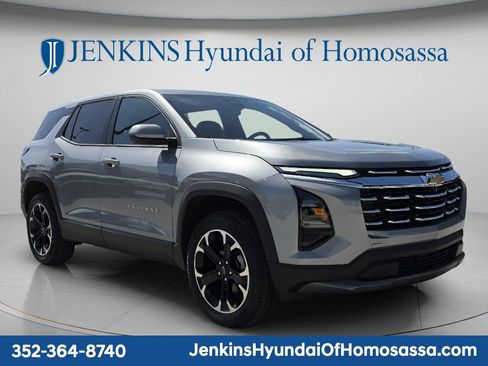 Used 2026 Chevrolet Equinox LT w/ Convenience Package II FWD image 12