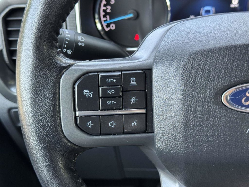 Used 2022 Ford F150 XLT w/ Equipment Group 302A High AWD/4WD image 13