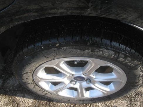 Used 2020 Ford EcoSport SE w/ SE Convenience Package image 35