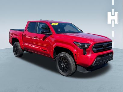 Used 2025 Toyota Tacoma SR5
