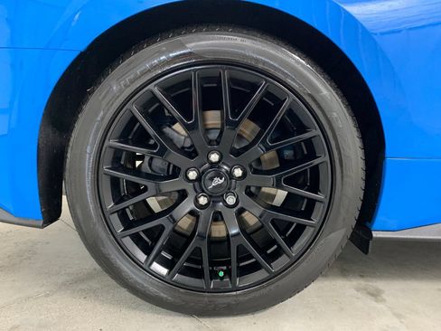 Used 2022 Ford Mustang GT Premium w/ GT Performance Package RWD image 9