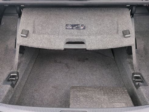 Used 2013 Volkswagen Eos Executive image 35