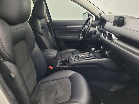 Used 2017 MAZDA CX-5 Touring w/ Preferred Equipment Package image 21