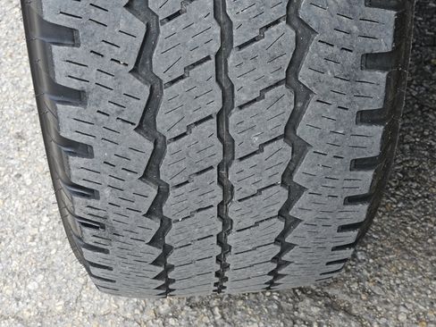 Used 2025 Ford F250 Platinum AWD/4WD image 11