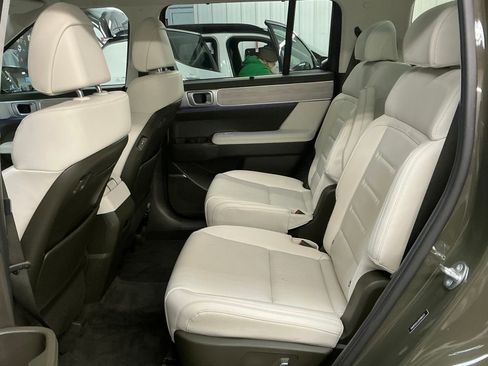 Certified 2025 Hyundai Santa Fe Calligraphy image 26