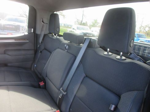 New 2026 GMC Sierra 1500 Elevation image 15