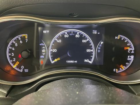 Used 2016 Jeep Grand Cherokee Limited AWD/4WD image 7