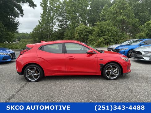 Used 2019 Hyundai Veloster 2.0 FWD image 6