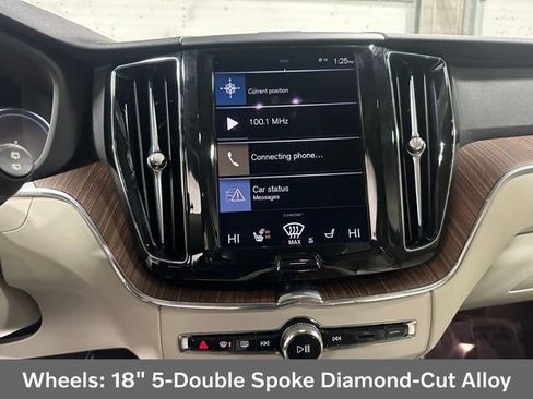 Used 2021 Volvo XC60 T8 Inscription Expression w/ Advanced Package image 21