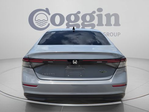 Used 2025 Honda Accord SE image 5
