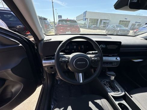 New 2026 Hyundai Kona SEL Sport FWD image 11