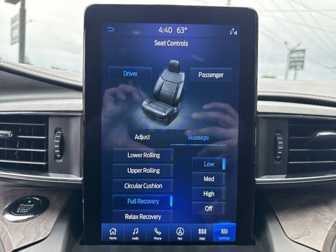 Used 2020 Ford Explorer Platinum w/ Premium Technology Package AWD/4WD image 44