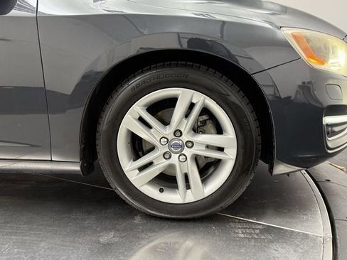 Used 2015 Volvo S60 T5 Platinum image 9