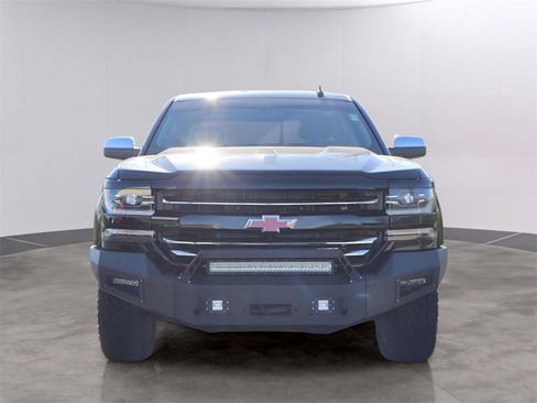 Used 2017 Chevrolet Silverado 1500 LTZ Z71 w/ LTZ Plus Package image 2