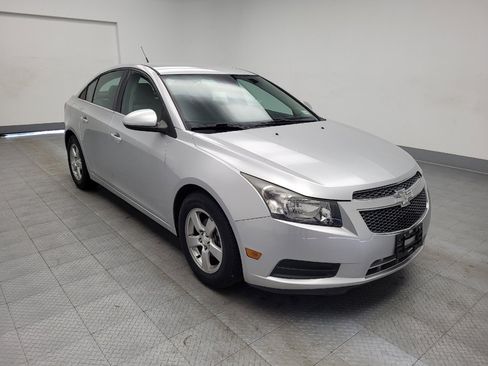 Used 2014 Chevrolet Cruze LT image 13