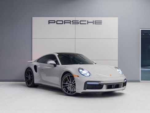 Certified 2022 Porsche 911 Turbo S image 9