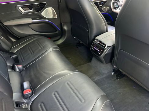 Certified 2023 Mercedes-Benz EQS AMG 4MATIC image 31