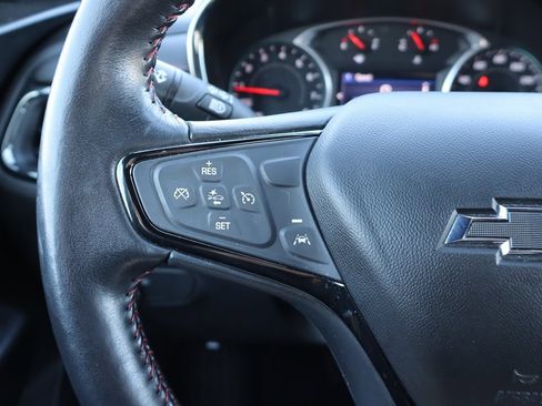 Used 2022 Chevrolet Equinox RS image 6