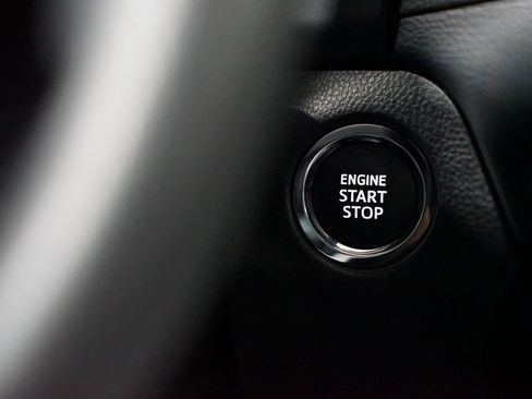 Certified 2025 Toyota RAV4 XLE image 23