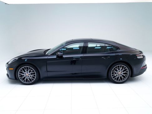 New 2026 Porsche Panamera image 2