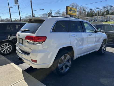 Used 2015 Jeep Grand Cherokee Overland w/ Advanced Technology Group image 14