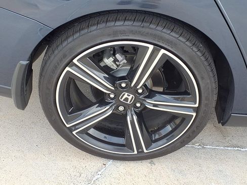 Certified 2026 Honda Accord SE image 9