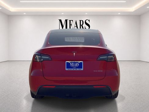 Used 2021 Tesla Model Y Long Range AWD/4WD image 4
