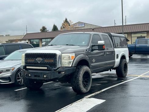 Used 2012 Ford F250 Lariat w/ Lariat Ultimate Pkg AWD/4WD image 3