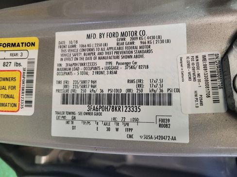 Used 2019 Ford Fusion SE FWD image 33