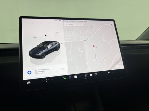 Used 2025 Tesla Model 3 Long Range image 15