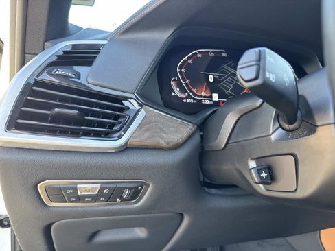 Used 2023 BMW X5 sDrive40i w/ Parking Assistance Package image 32