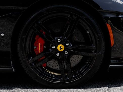 Used 2023 Ferrari Portofino M RWD image 37