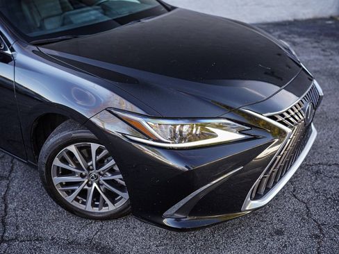 Used 2023 Lexus ES 350 image 7