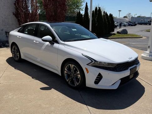 Used 2023 Kia K5 EX w/ EX Premium Package FWD image 7