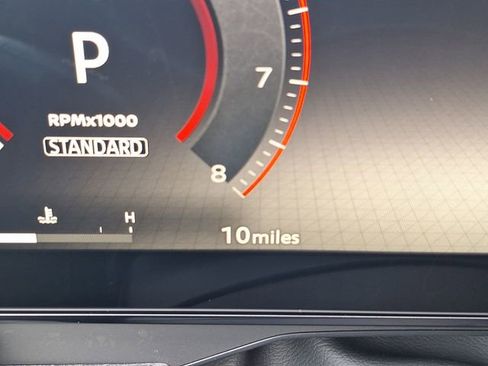 New 2026 Nissan Kicks SR AWD/4WD image 16