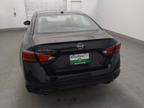Used 2025 Nissan Altima 2.5 SR FWD image 6