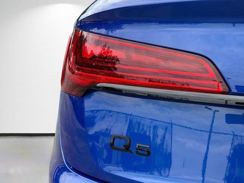 Certified 2023 Audi Q5 2.0T Premium Plus w/ Premium Plus Package AWD/4WD image 10